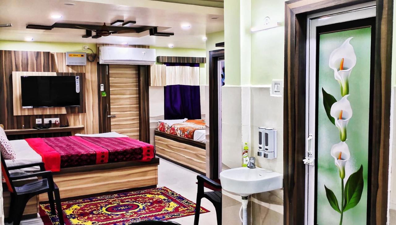 Ln Beach Homestay Пури Екстериор снимка